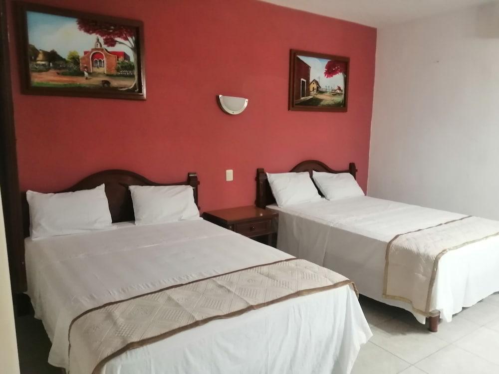 Hotel Santa Lucia 메리다 외부 사진